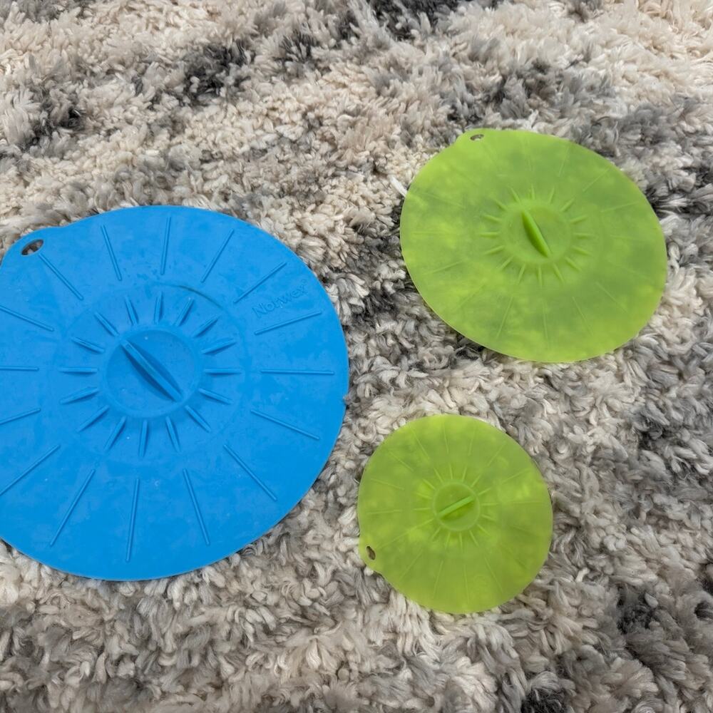 Norwex silicone lid covers